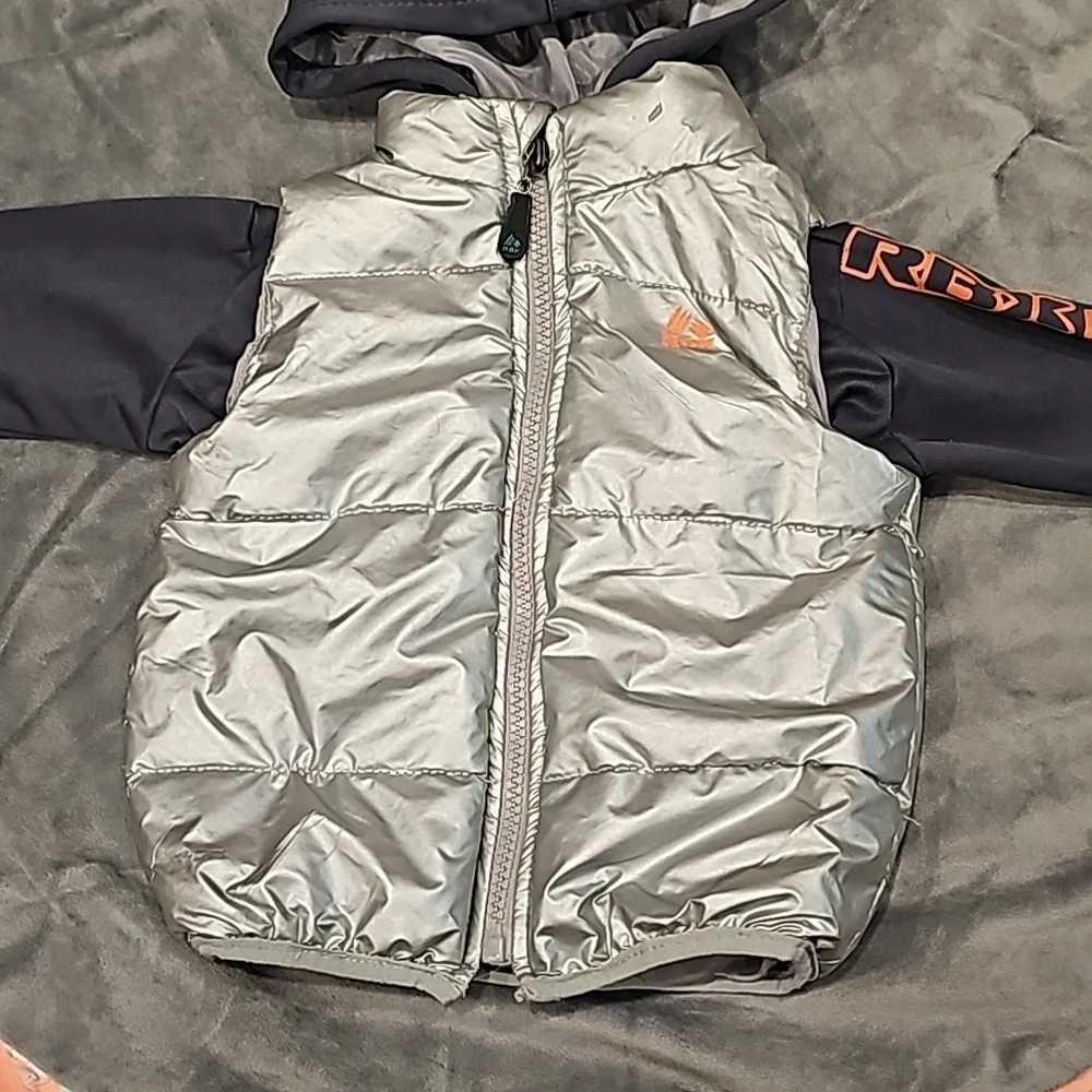 F RBX Active infant insulated hooded zip up jacket 12mo. Dark grey, cute, warm